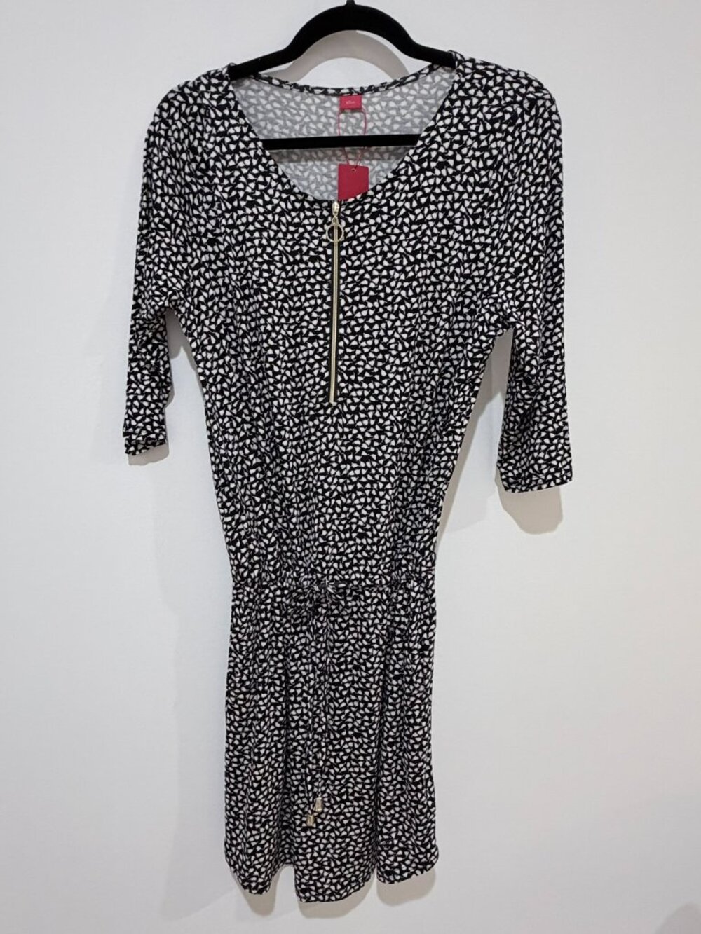 NWT S. OLIVER  Boutique Black & White Abstract Print Zip-Front Dress